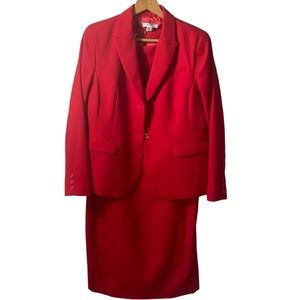 NWT Pendleton 100% virgin wool sheath dress and blazer set in size 14. RED